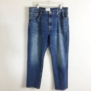 Levis Mens Jeans Size 38X32 Pants
